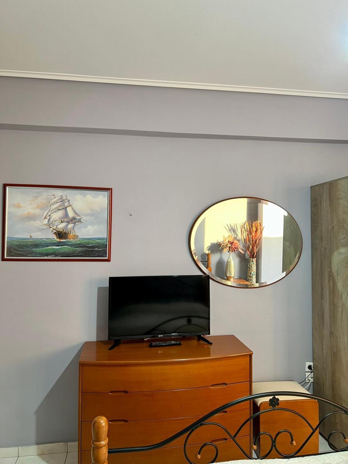 Vivian'S Apartment Chalkida Ngoại thất bức ảnh